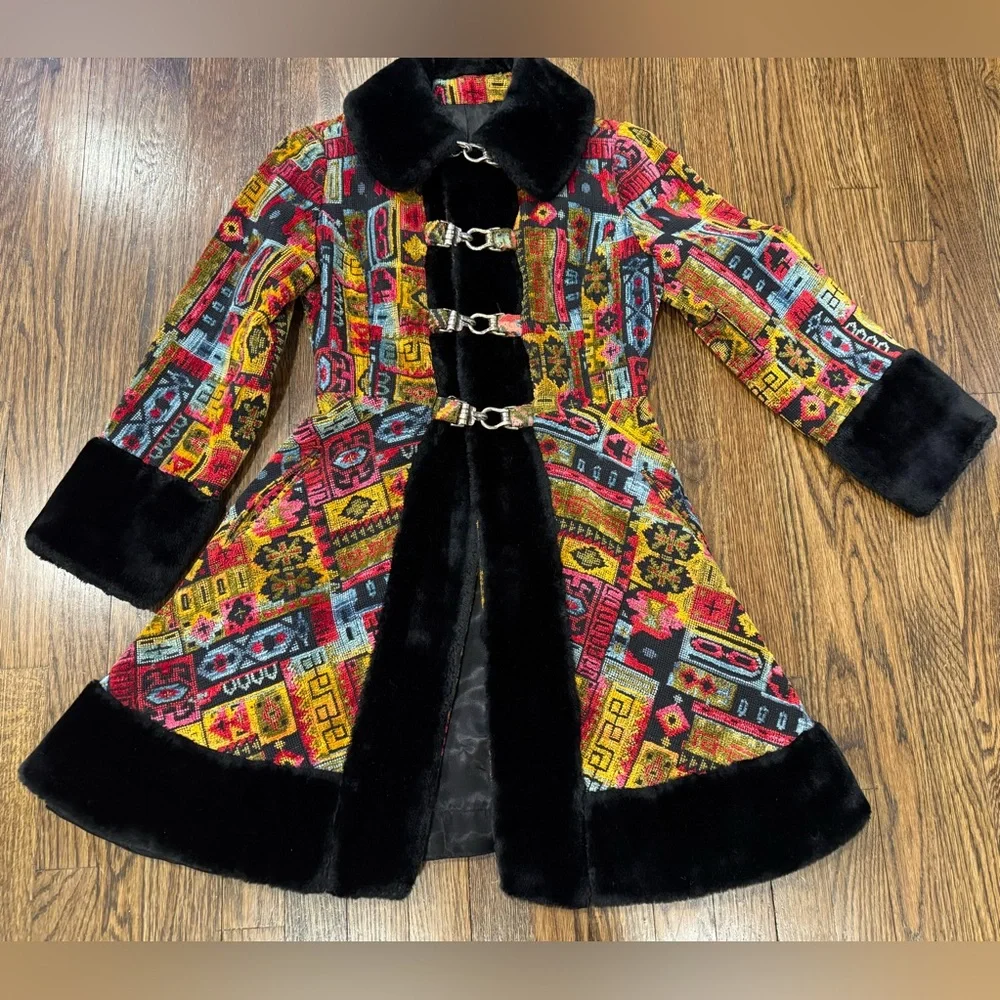 Vintage Country Pacer Tapestry Carpet Womens Coat 70s Boho Size S Flaws - Picture 1 of 12
